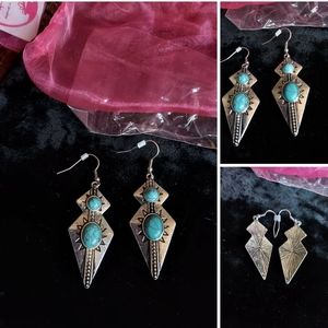3/$15 NWT  NadineWest Southwestern dangle earrings
